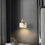 Lampada a Sospensione TerraLume con Venature di Pietra e Bagliore Caldo Diffuso  