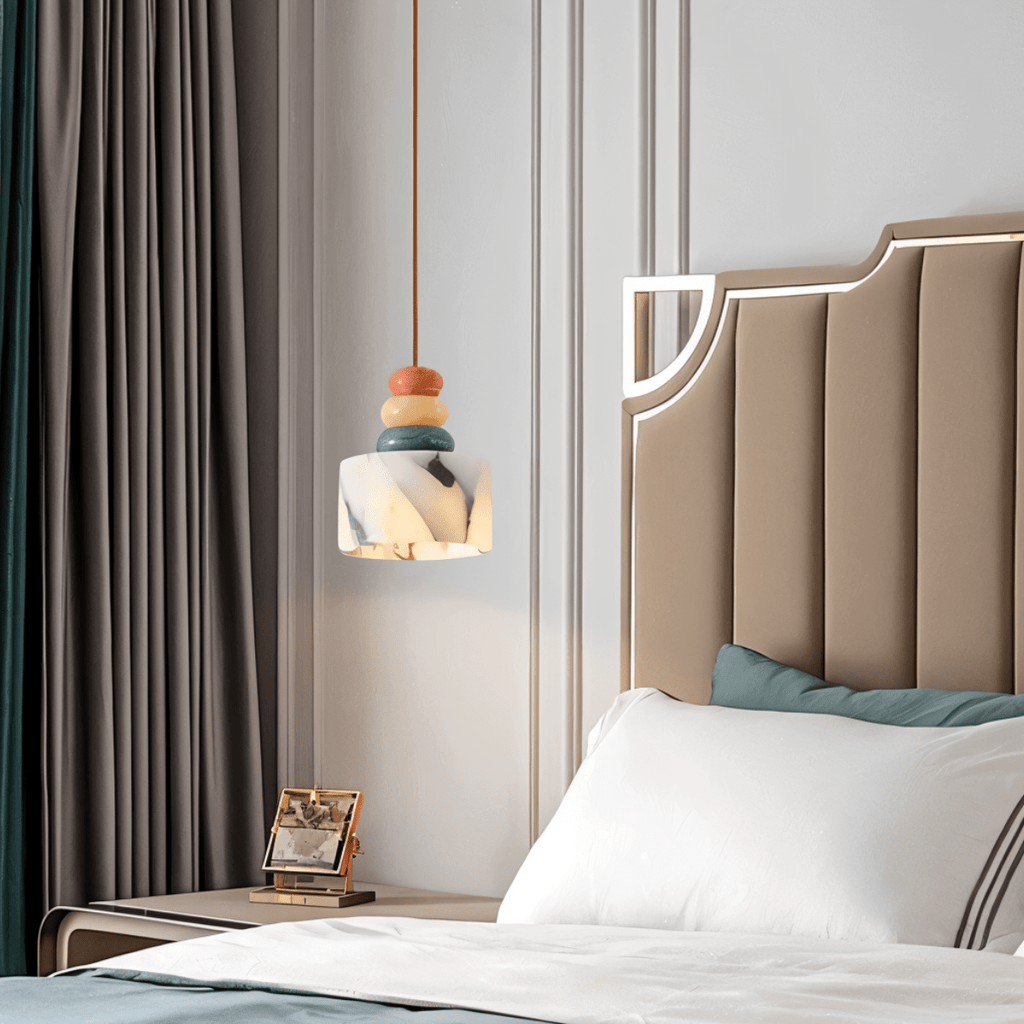 Lampada a Sospensione TerraLume con Venature di Pietra e Bagliore Caldo Diffuso  
