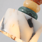 Lampada a Sospensione TerraLume con Venature di Pietra e Bagliore Caldo Diffuso  