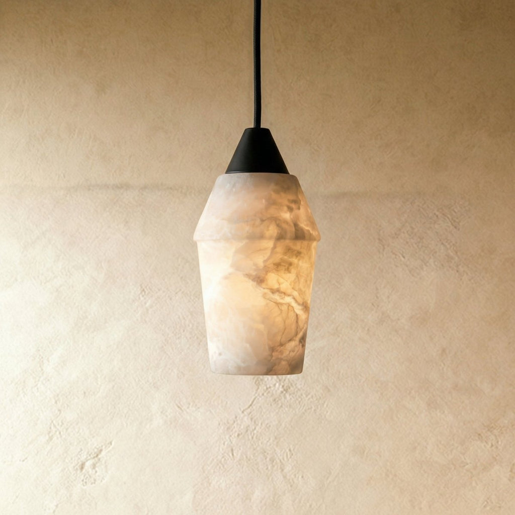 Vaelora alabastrowa lampa wisząca z elegancką metalową ramą  