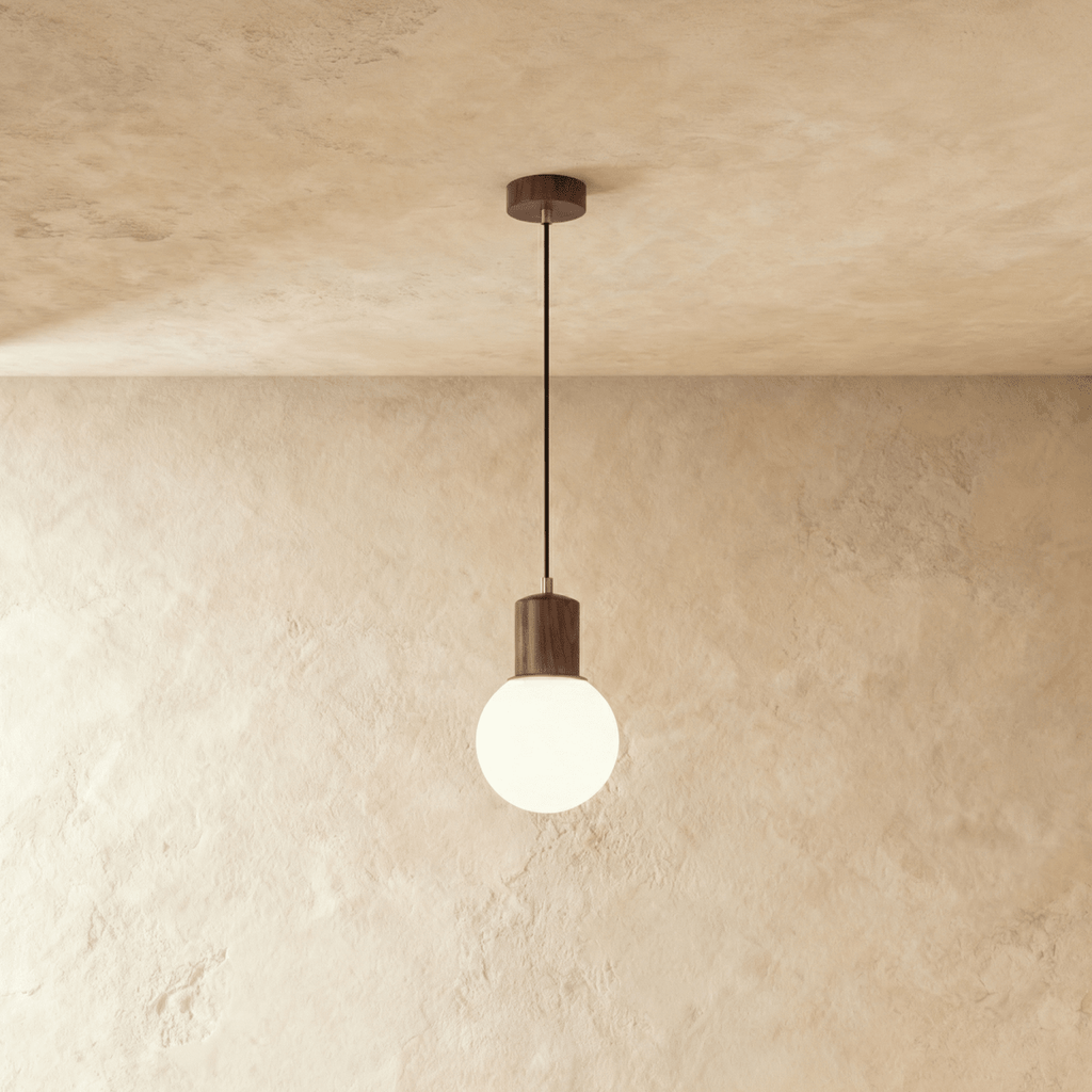 Lámpara colgante LumaWood Orb con soporte de madera para interiores escandinavos modernos