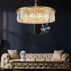Lampadario Lumiere Crystal Halo che emana fascino hollywoodiano in nero o oro