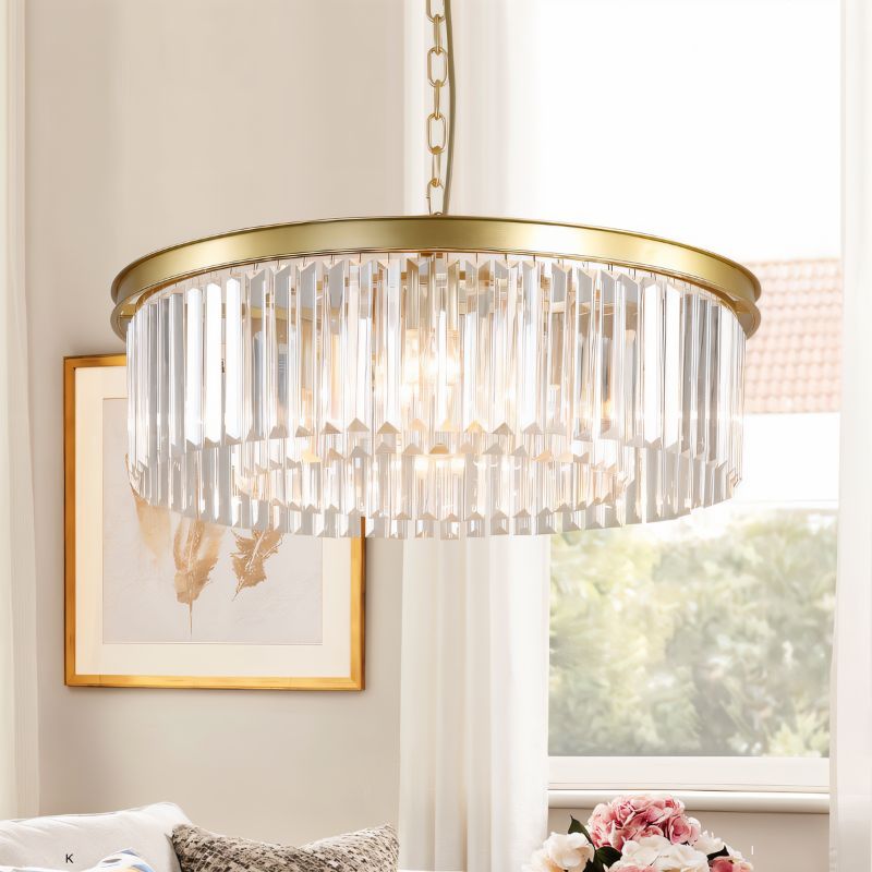 Lampadario Lumiere Crystal Halo che emana fascino hollywoodiano in nero o oro