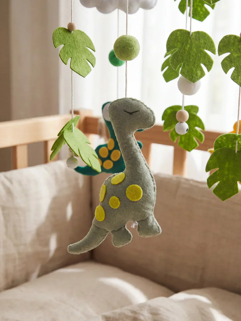 Natural Wood Crib Mobile To Calm Your Baby At Bedtime