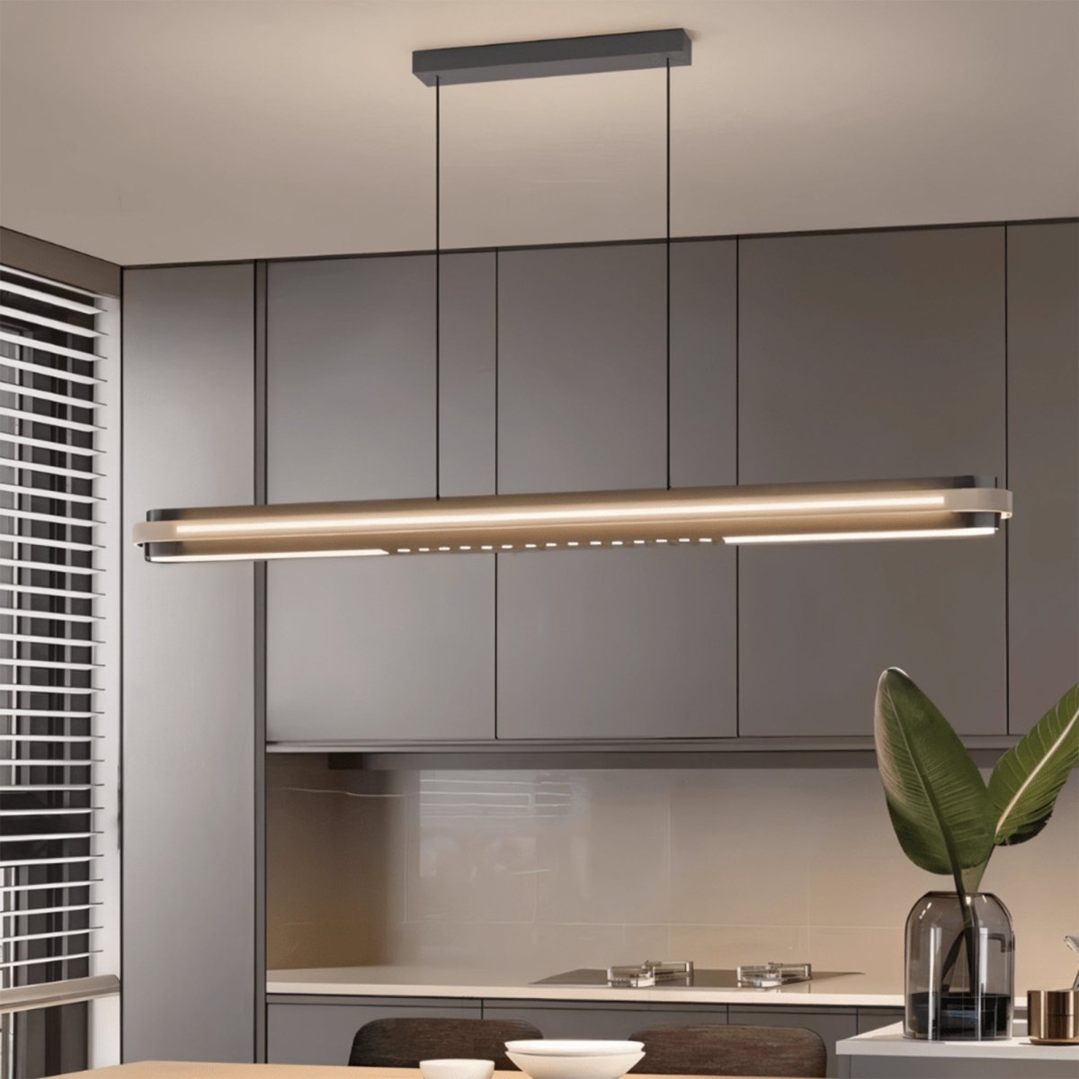 AeroLux lineární LED závěsné světlo s minimalistickým kovovým rámem